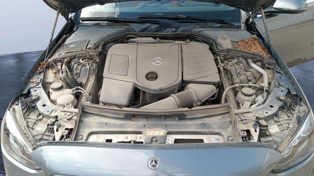 ENGINE COMPARTMENT