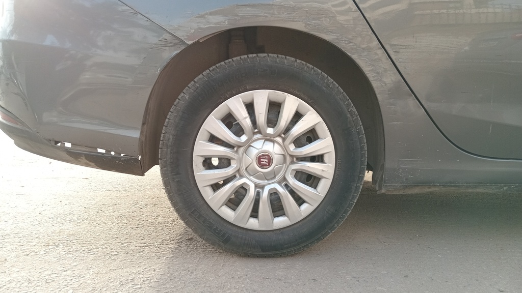 RR R TIRE