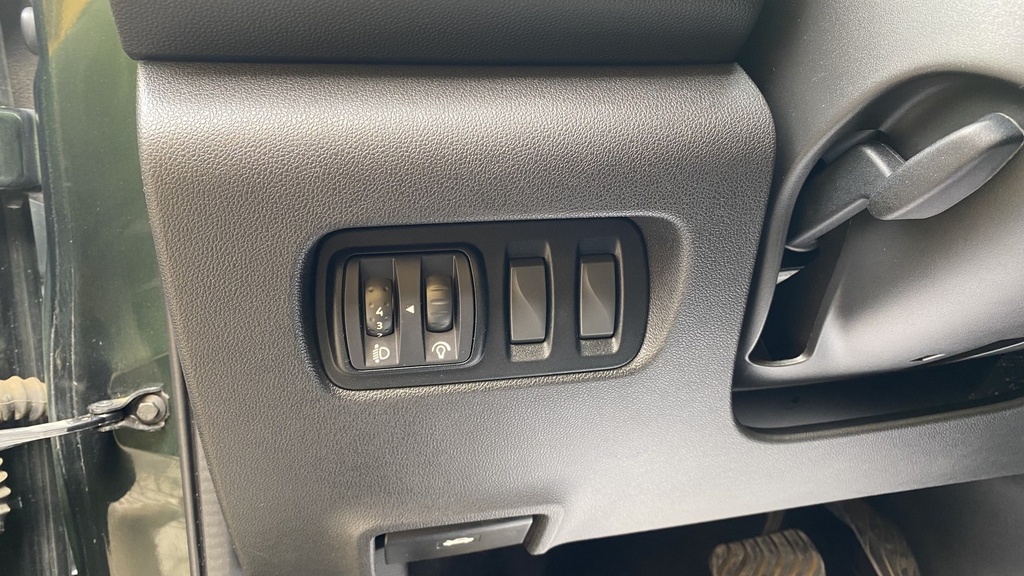 LIGHT SWITCHES