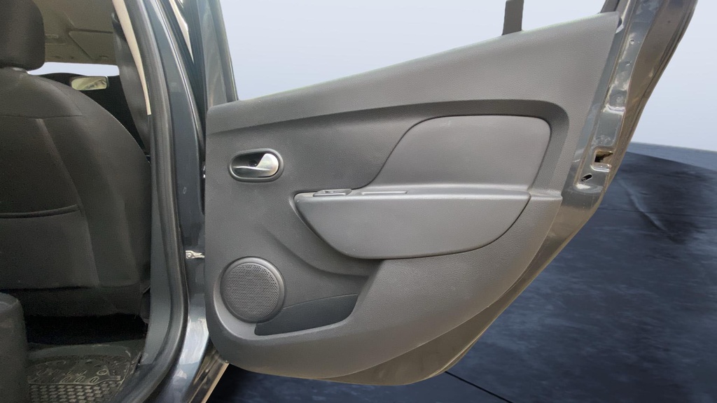 RR R DOOR
