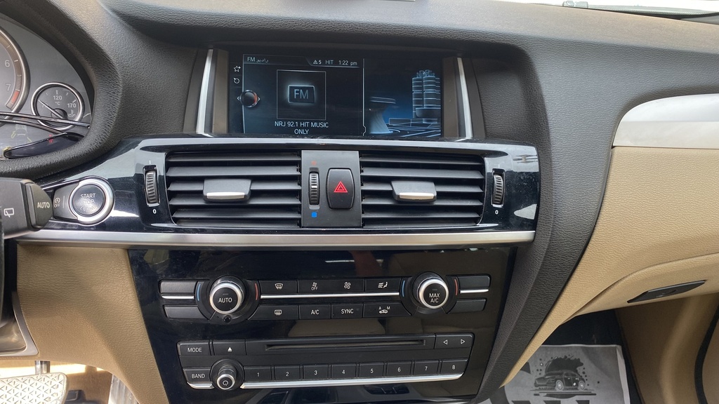 MULTIMEDIA SCREEN