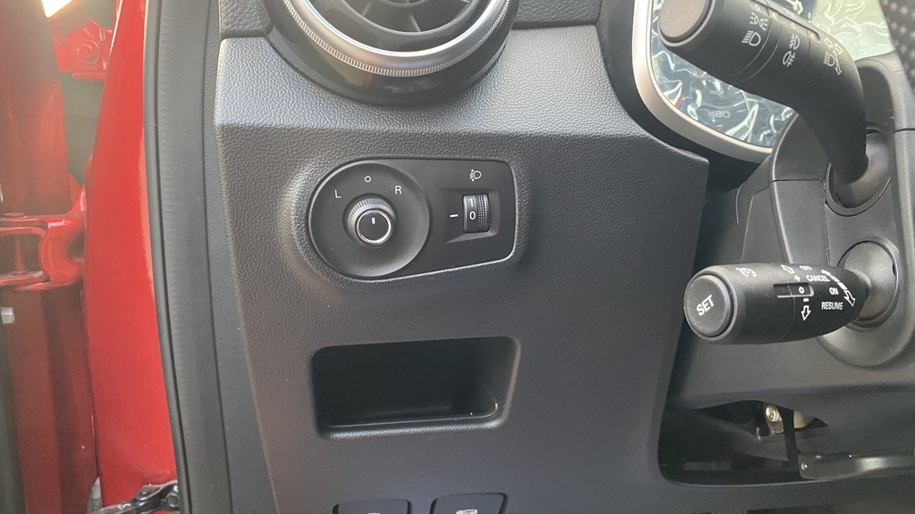 LIGHT SWITCHES