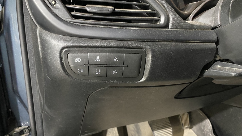 LIGHT SWITCHES
