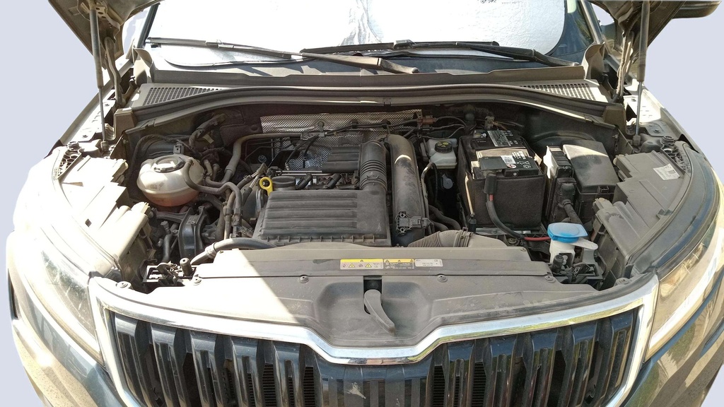 ENGINE COMPARTMENT