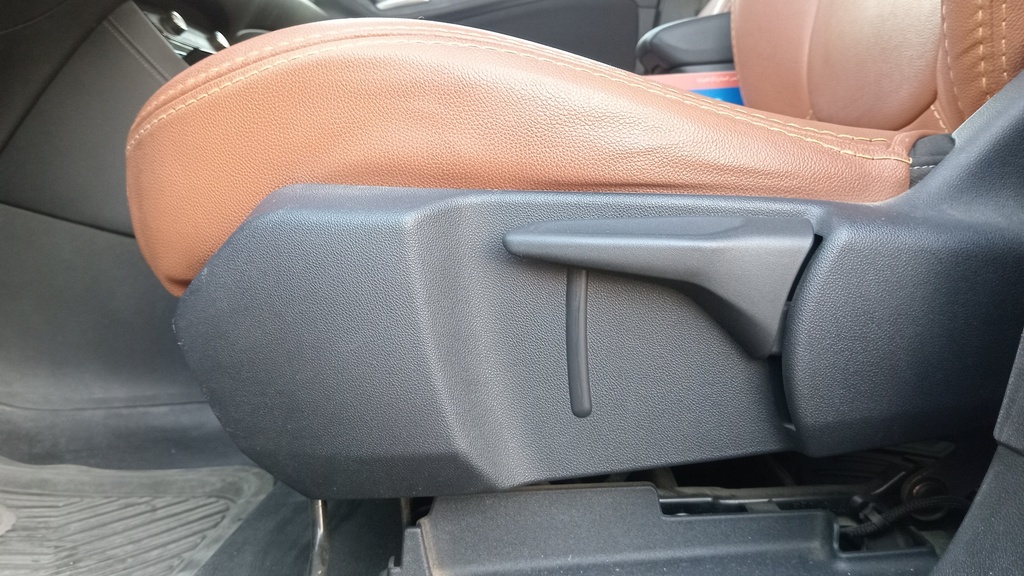 DRIVER SEAT SWITCHES