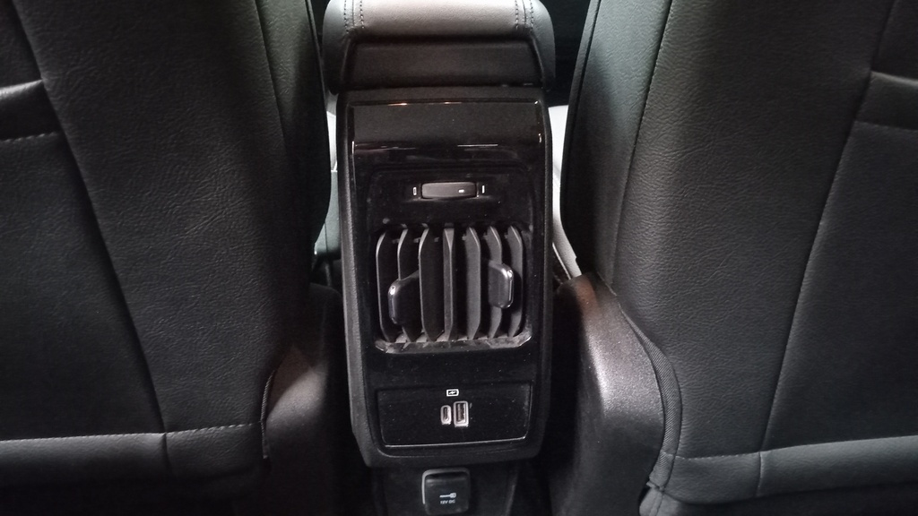 RR AC GRILL