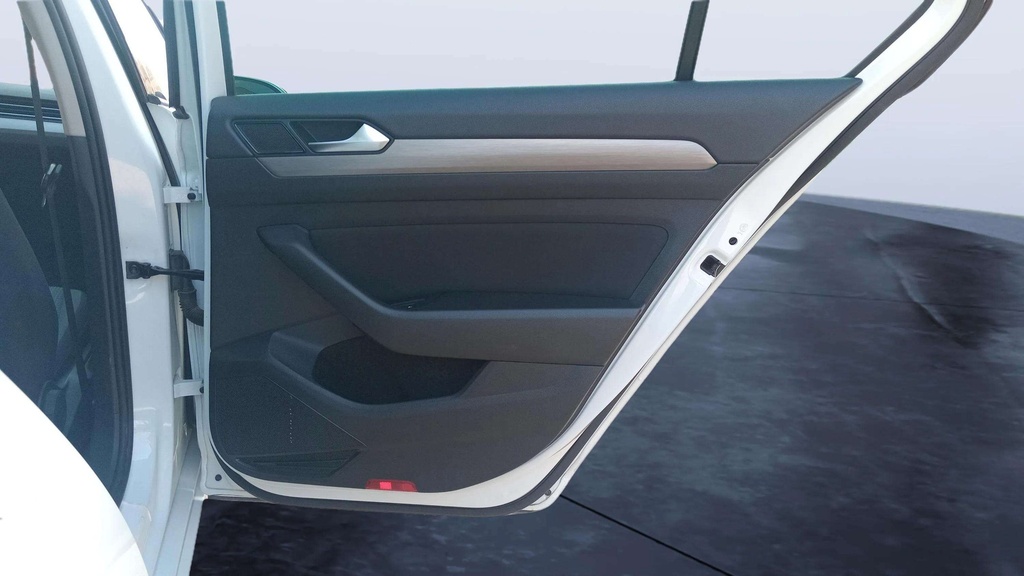 RR R DOOR