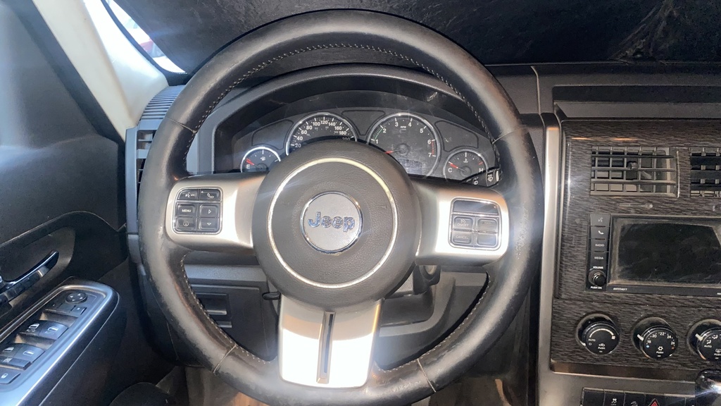 STEERING WHEEL