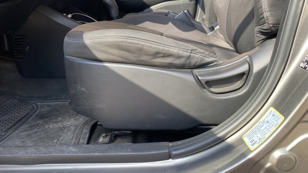 DRIVER SEAT SWITCHES