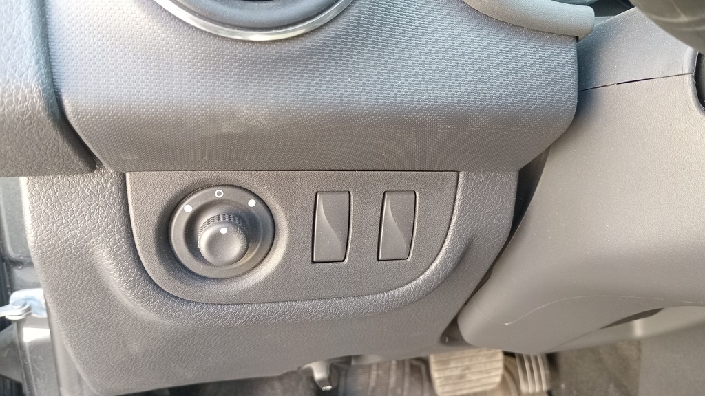 LIGHT SWITCHES