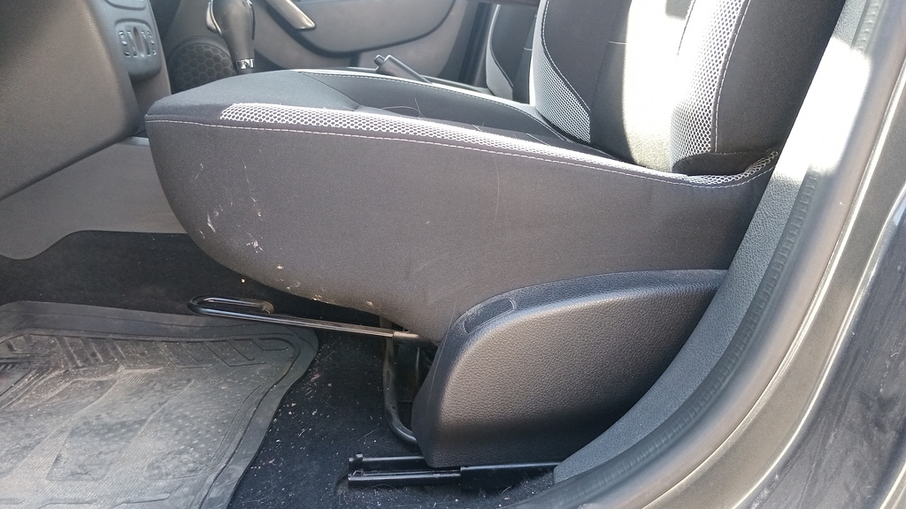 DRIVER SEAT SWITCHES