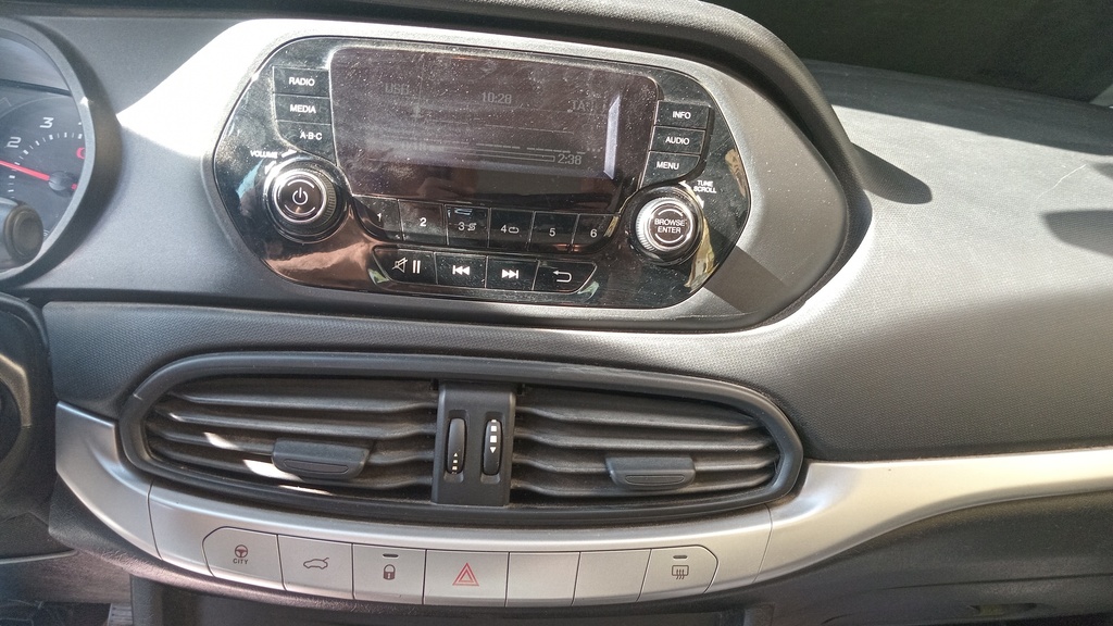 MULTIMEDIA SCREEN