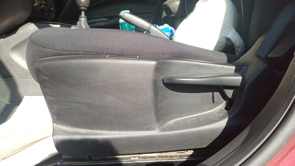 DRIVER SEAT SWITCHES