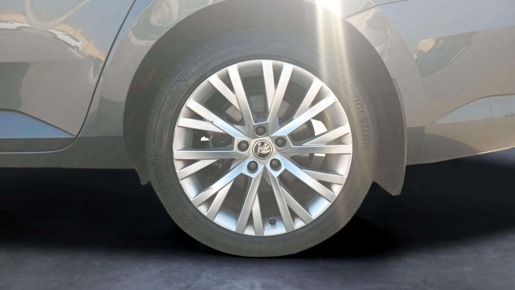 RR L TIRE