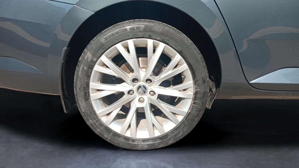 RR R TIRE