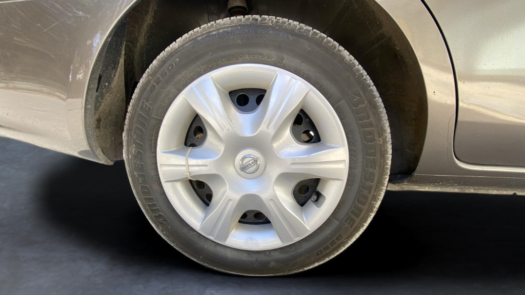 RR R TIRE