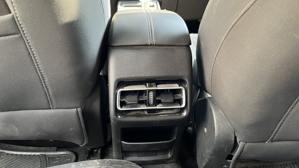 RR AC GRILL
