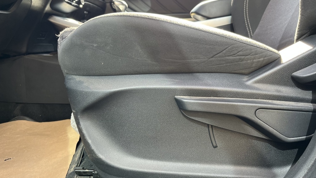 DRIVER SEAT SWITCHES