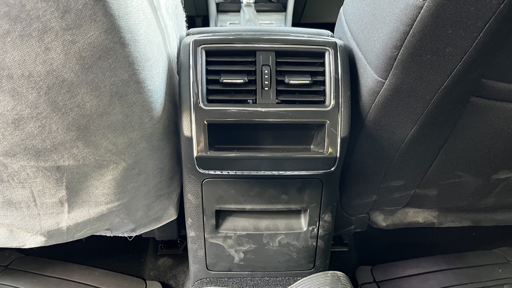 RR AC GRILL