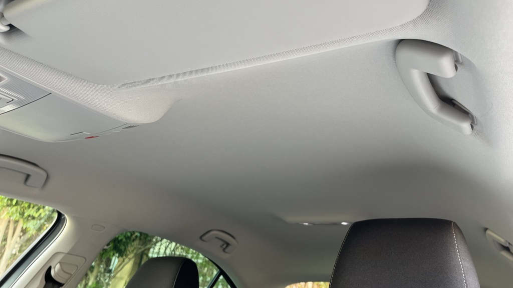 CAR ROOF MAT