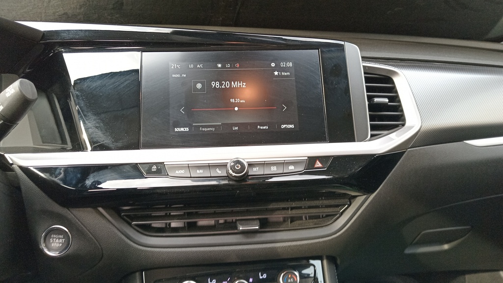 MULTIMEDIA SCREEN