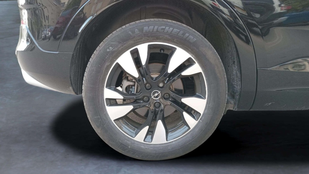 RR R TIRE