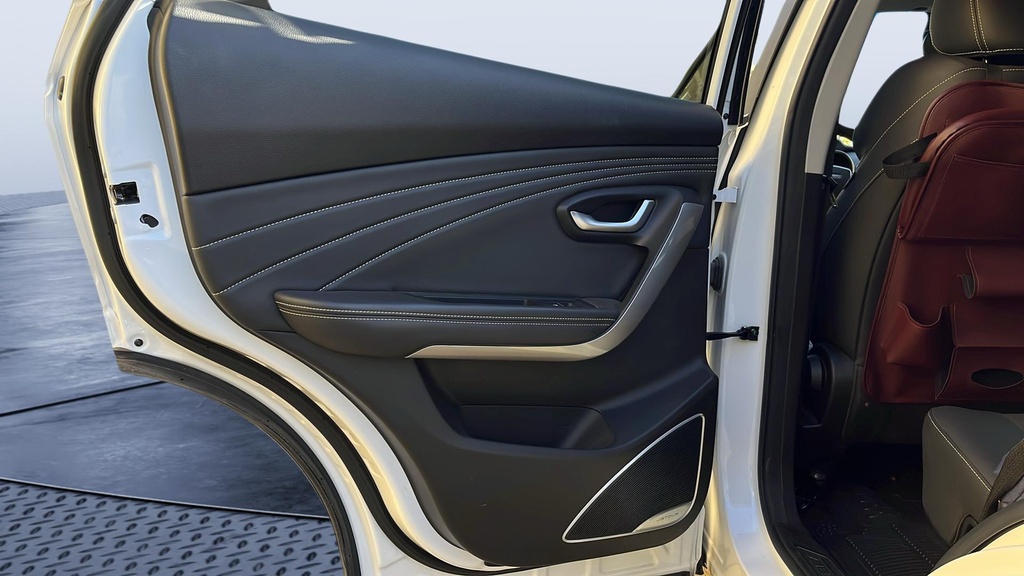 RR L DOOR