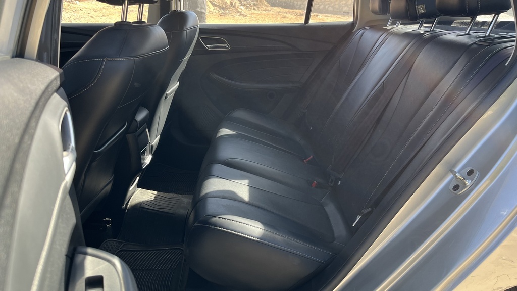 RR SEATS