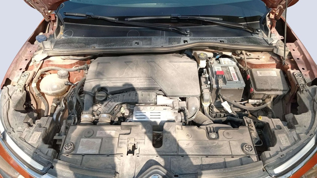 ENGINE COMPARTMENT
