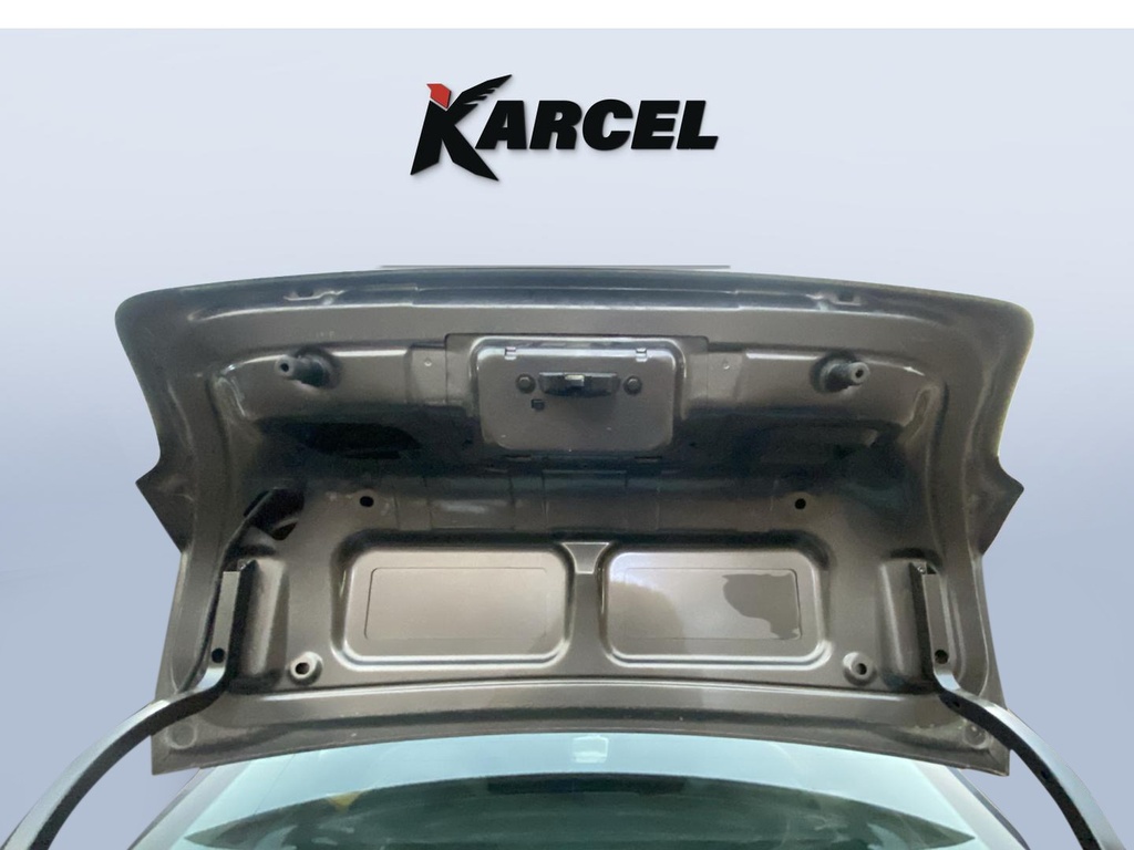 TRUNK HOOD