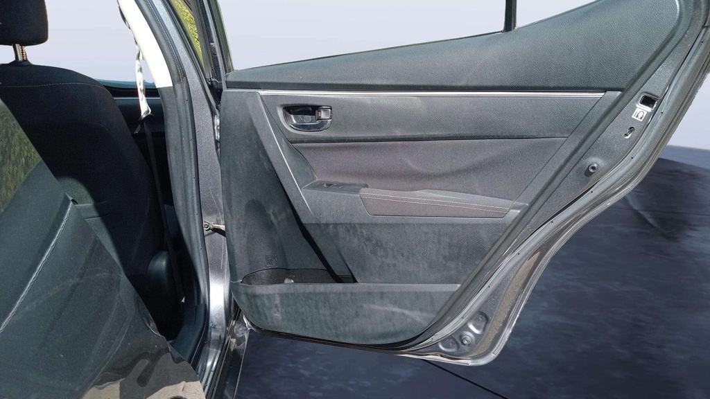 RR R DOOR