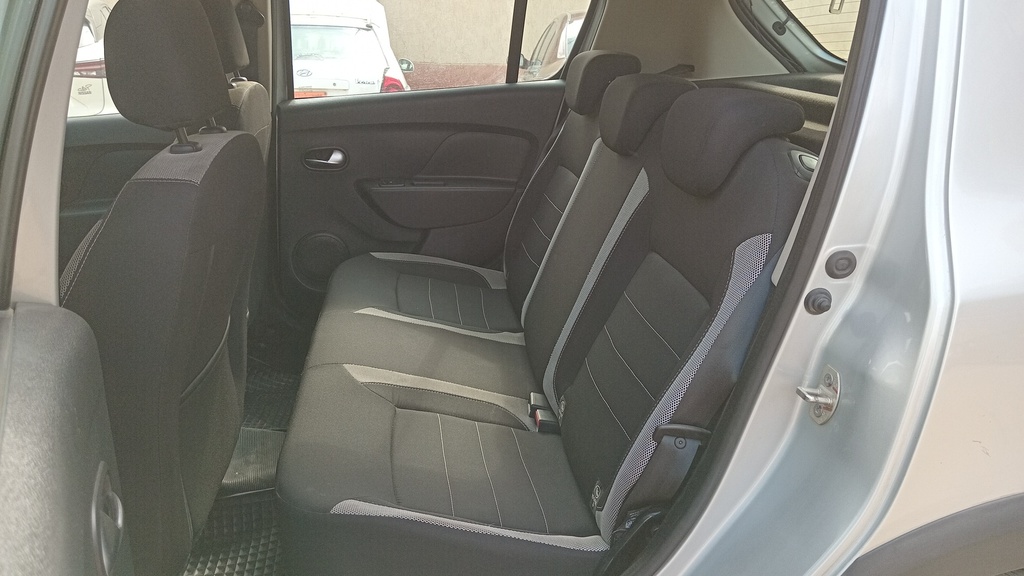 RR SEATS