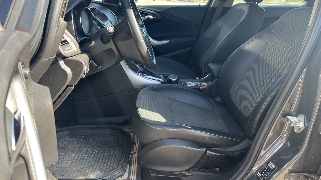 FR SEATS