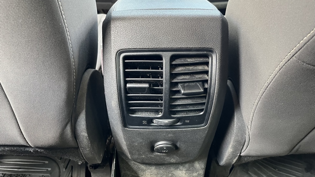 RR AC GRILL