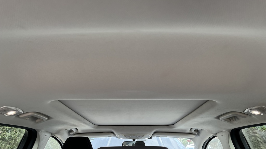 CAR ROOF MAT