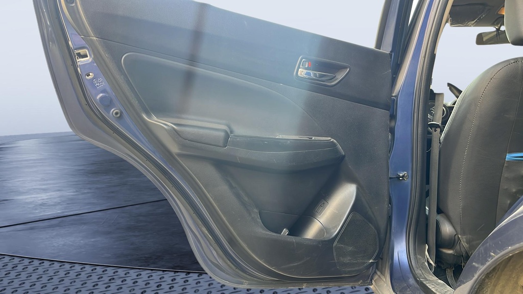 RR L DOOR