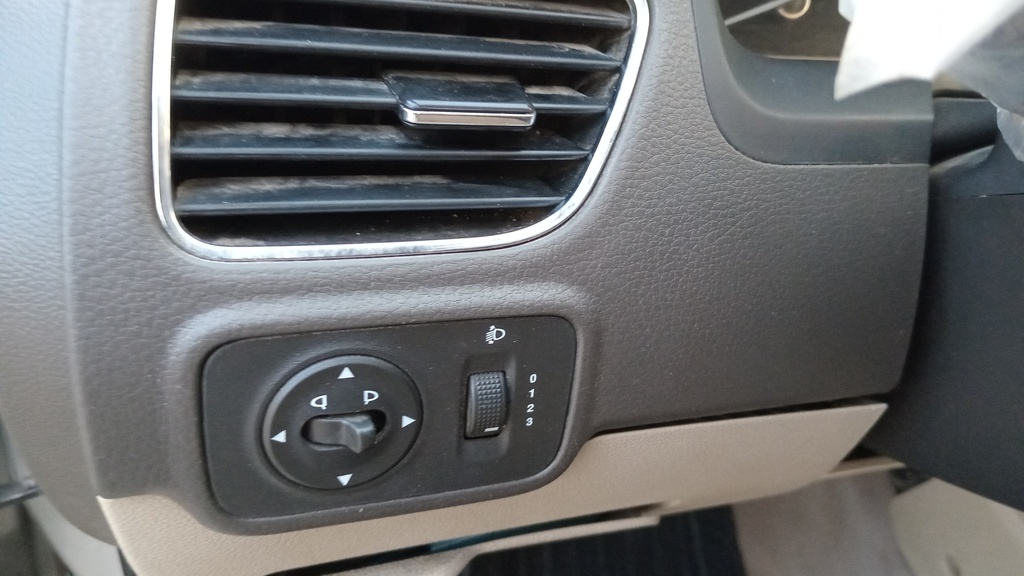 LIGHT SWITCHES