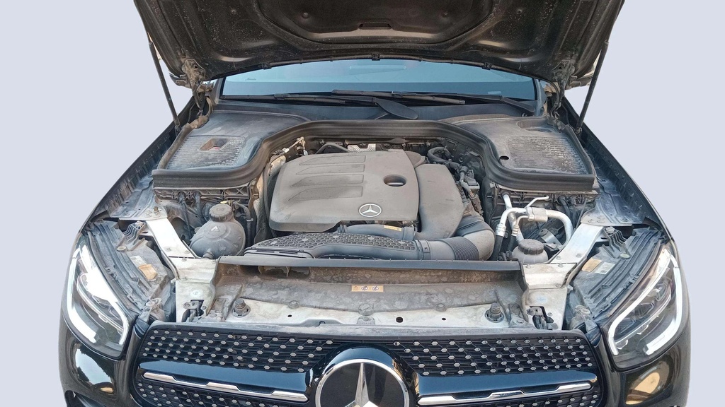 ENGINE COMPARTMENT