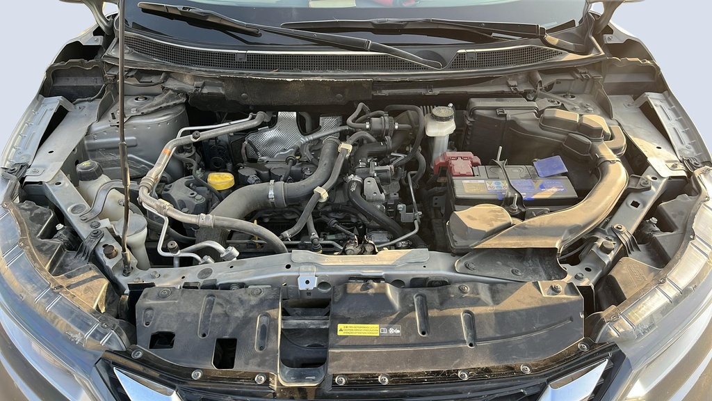 ENGINE COMPARTMENT