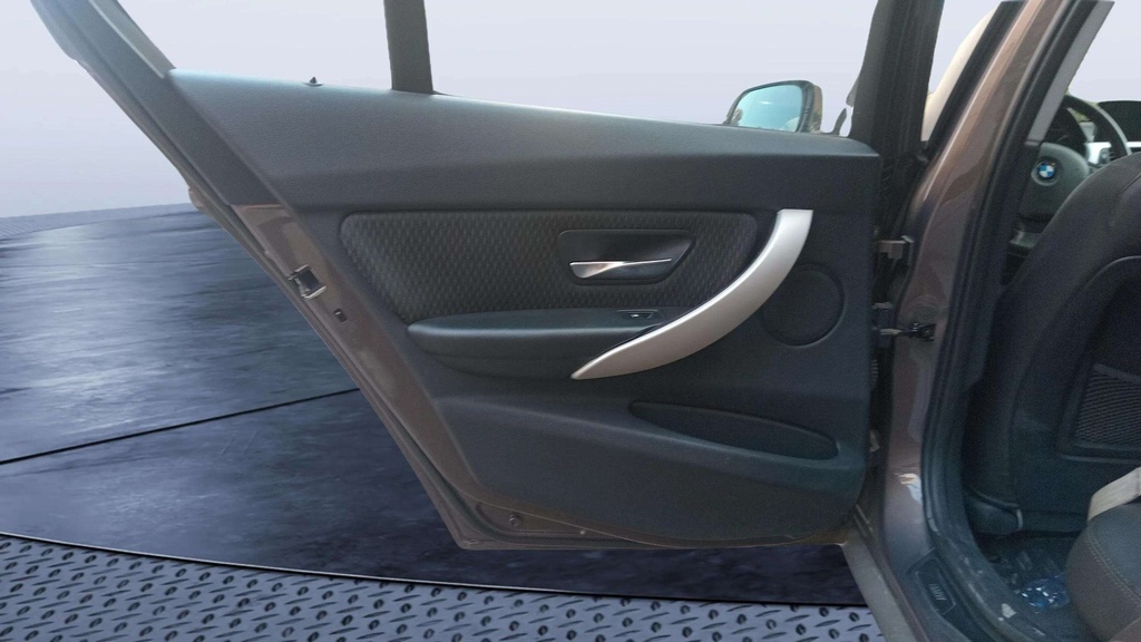 RR L DOOR