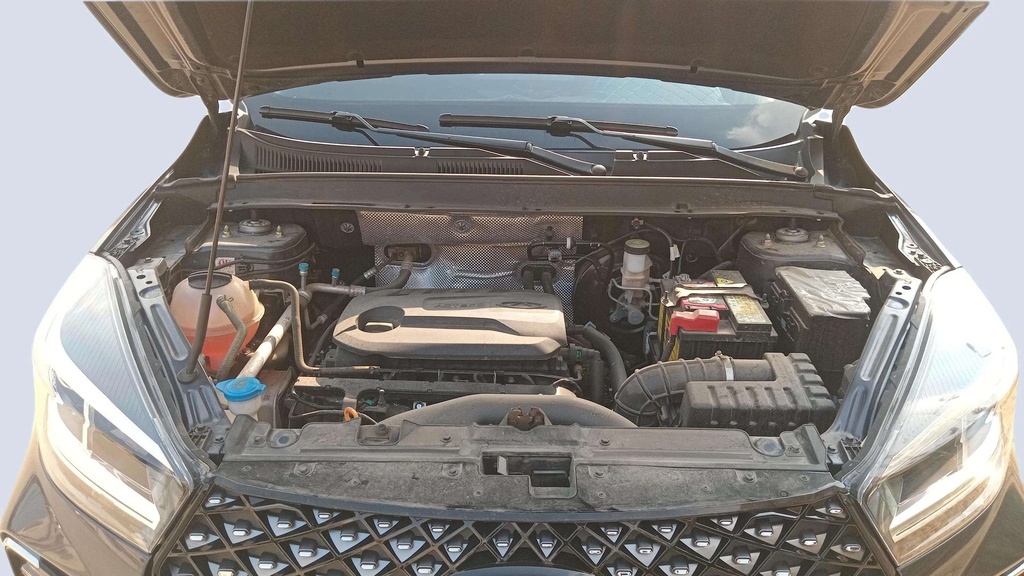 ENGINE COMPARTMENT