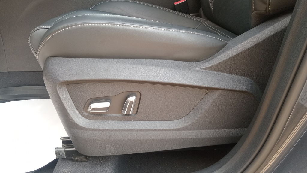 DRIVER SEAT SWITCHES