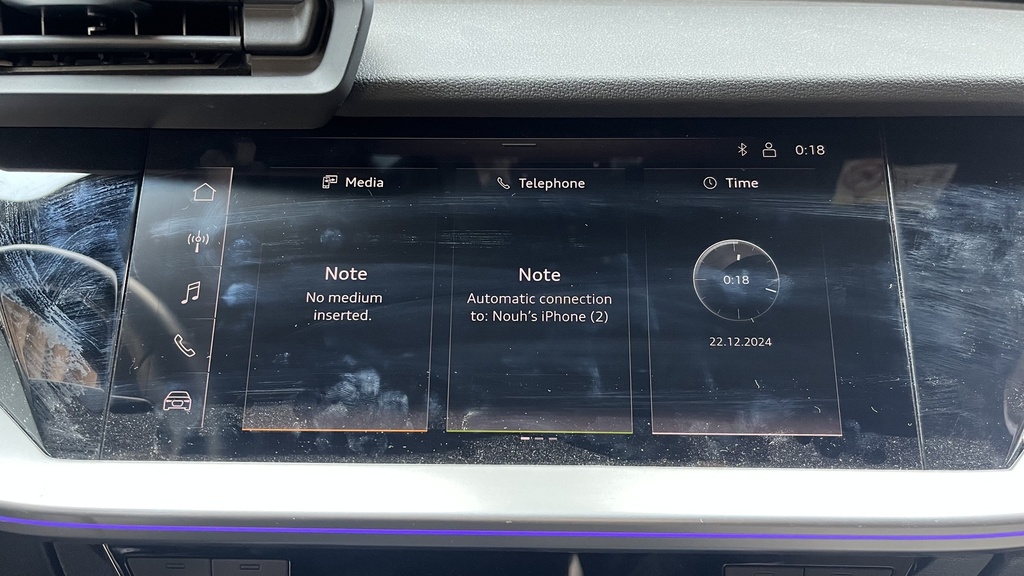 MULTIMEDIA SCREEN