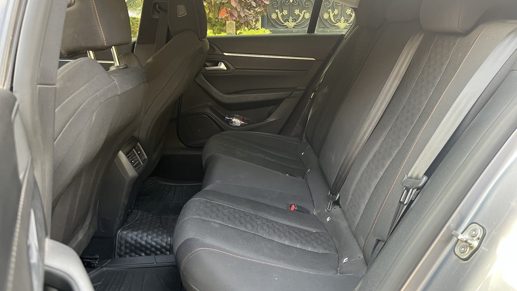 RR SEATS