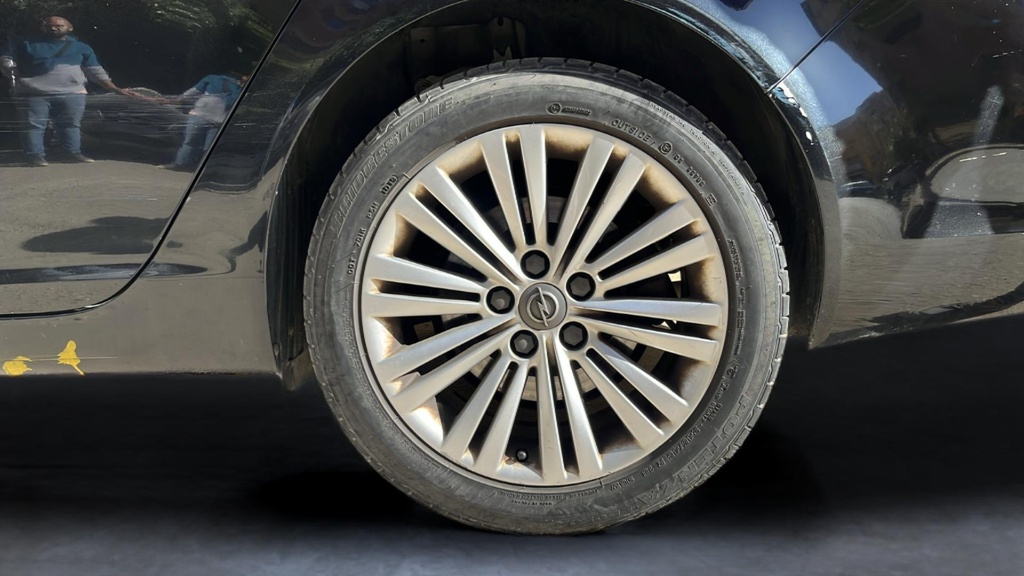 RR L TIRE