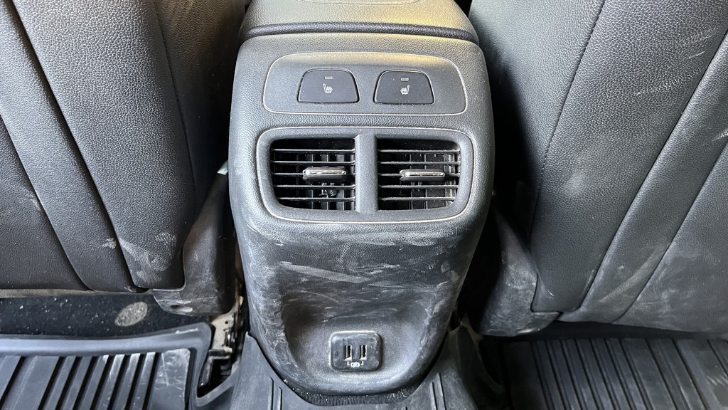 RR AC GRILL
