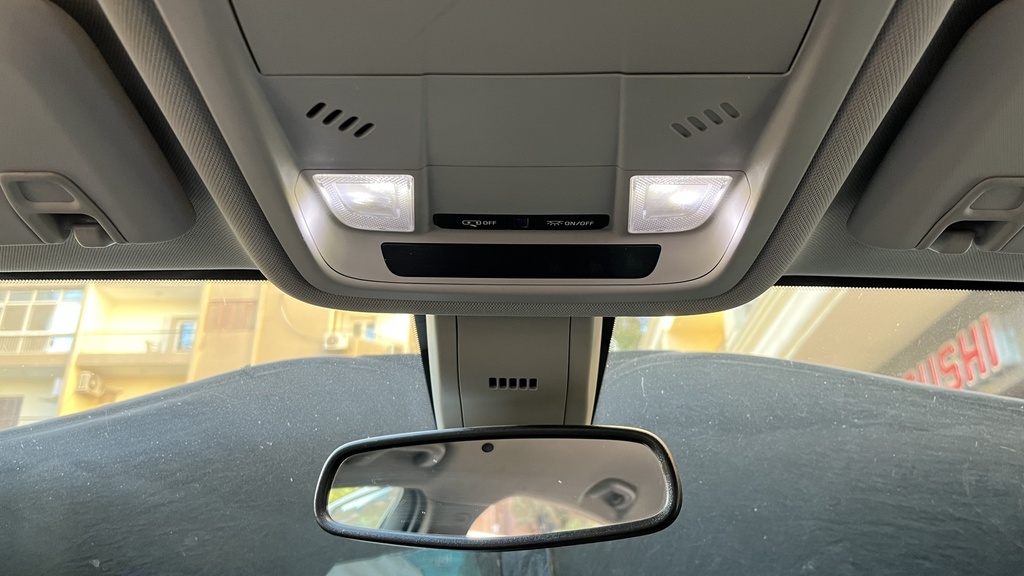 REARVIEW MIRROR