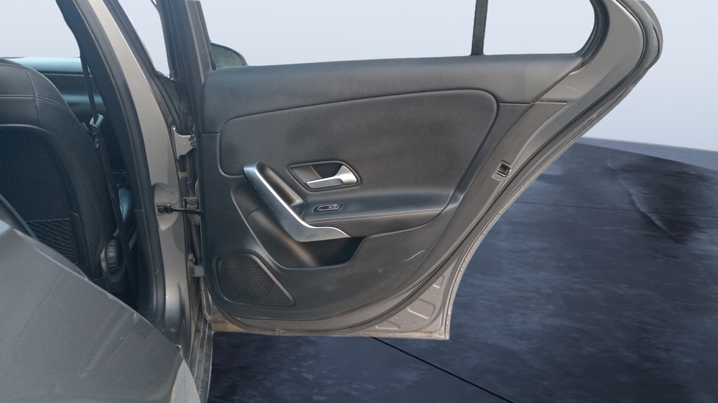 RR R DOOR