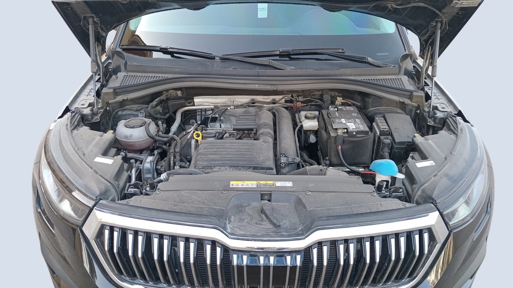 ENGINE COMPARTMENT