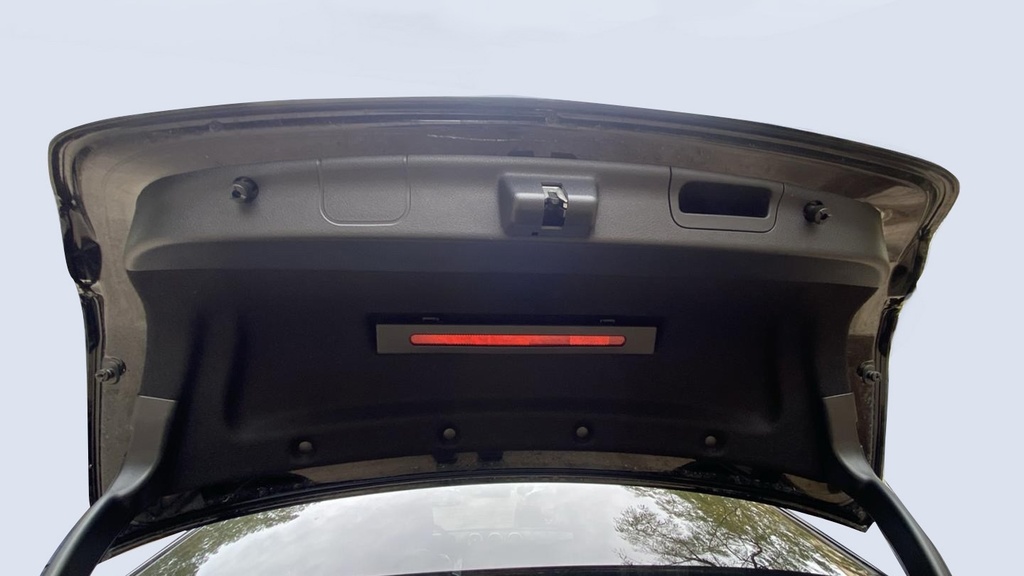 TRUNK HOOD